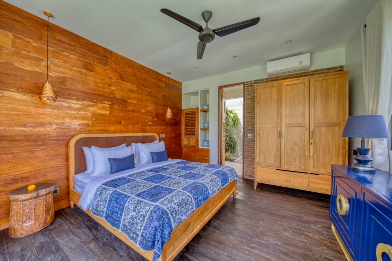 MODERN 3-BEDROOM VILLA FOR LONG LEASE IN BUMBAK, UMALAS